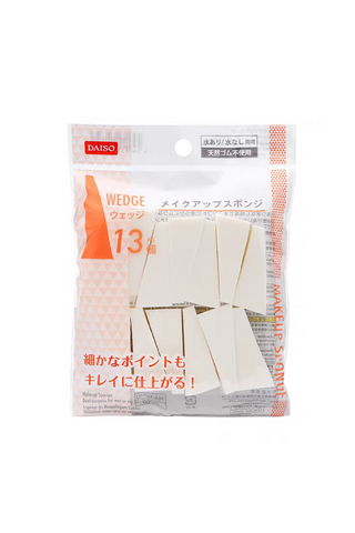 DAISO TRIANGLE MAKEUP SPONGE 13PCS