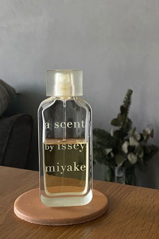 ISSEY MIYAKE A SCENT BY ISSEY MIYAKE FLORALE EDP 40ML/80ML